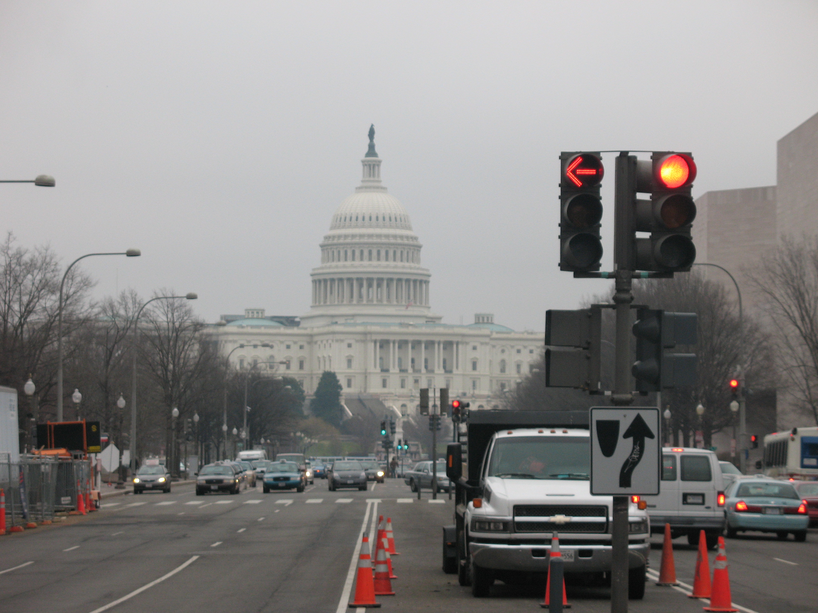 ¿Está el Congreso de los EE.UU. evitando debatir sobre las “puertas traseras” al cifrado?