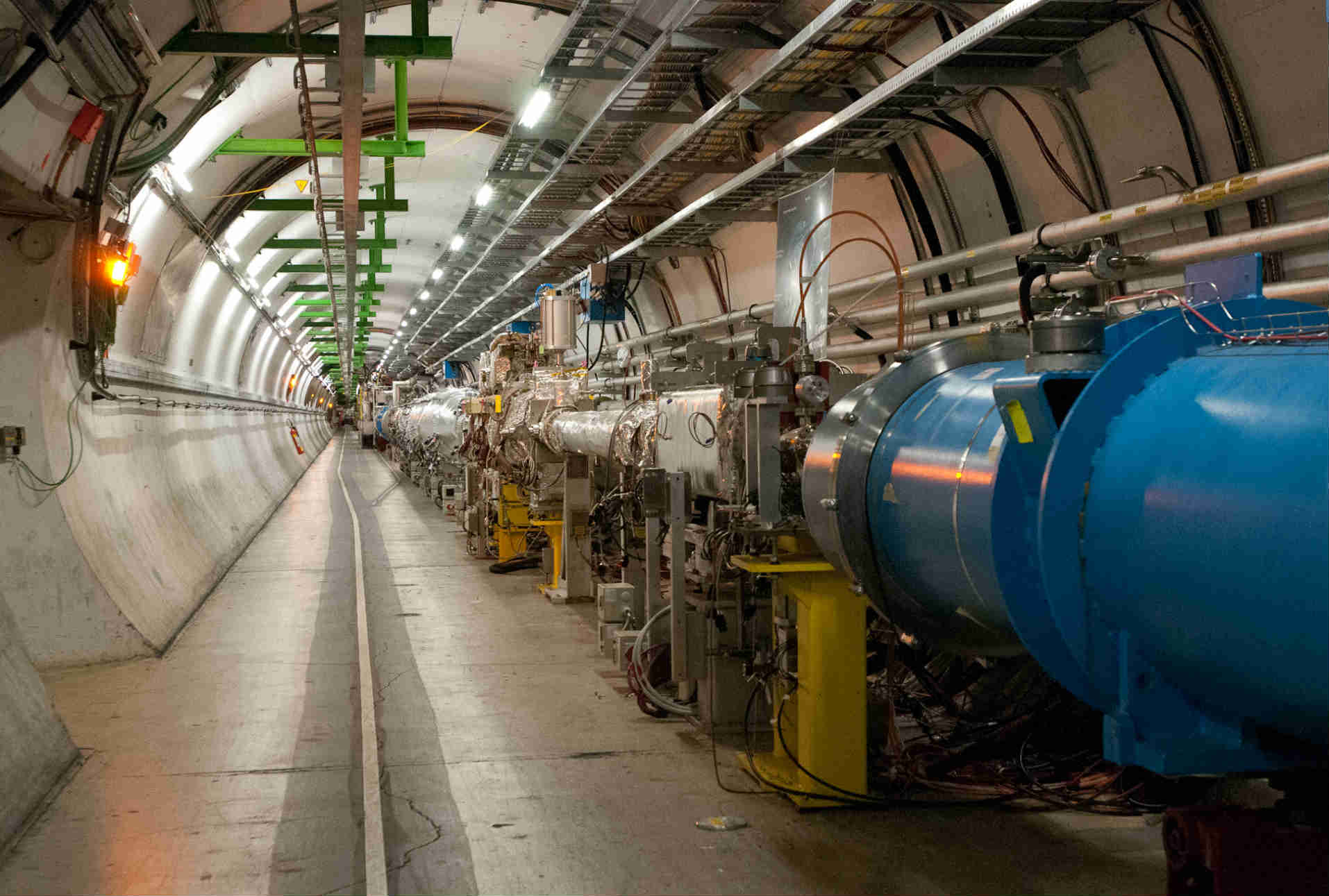 El Gran Colisionador de Hadrones publica 300 TB de información: ¿por qué es importante?