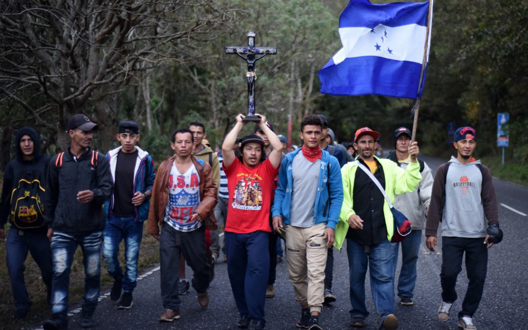 Gobierno de Biden busca incrementar la vigilancia de personas migrantes en Centro y Sudamérica